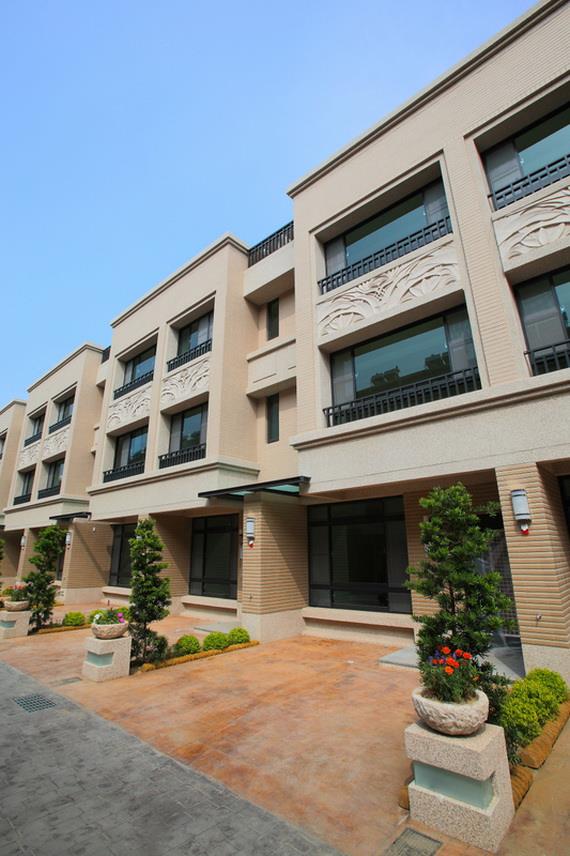 幸福市第二期透天店舖住宅